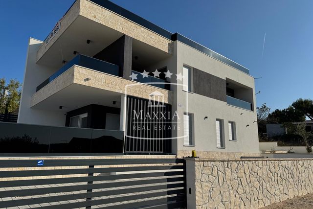 Rtina - Modern villa pool brand new construction! Sea view!! 750000€